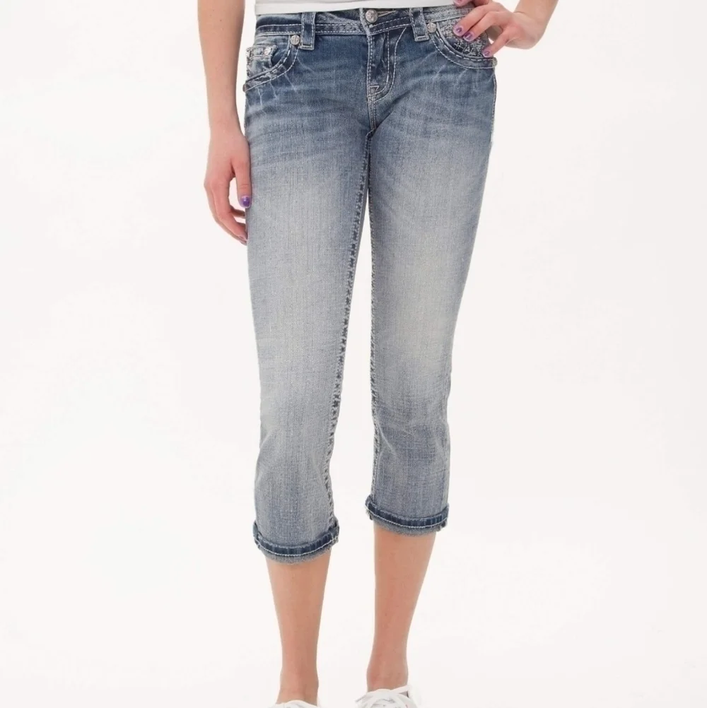 Miss Me JE8131C Embellished Signature Cropped Skinny Jeans Size 26